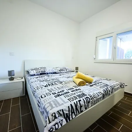 Ab Апартаменти *